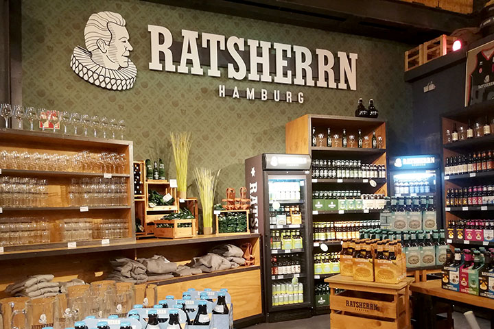 Ratsherrn Craft Beer Store mit eigener Tapete in Hamburg